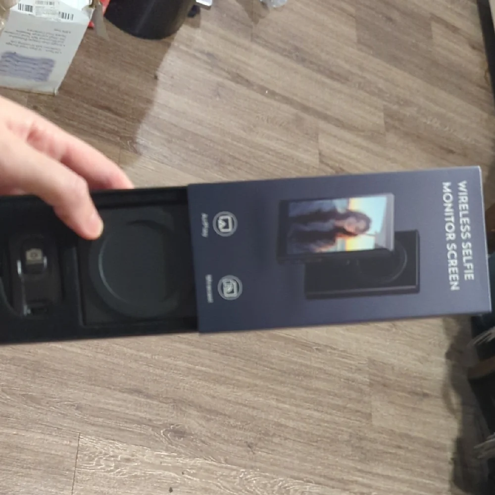 Wireless Selfie Monitor Screen